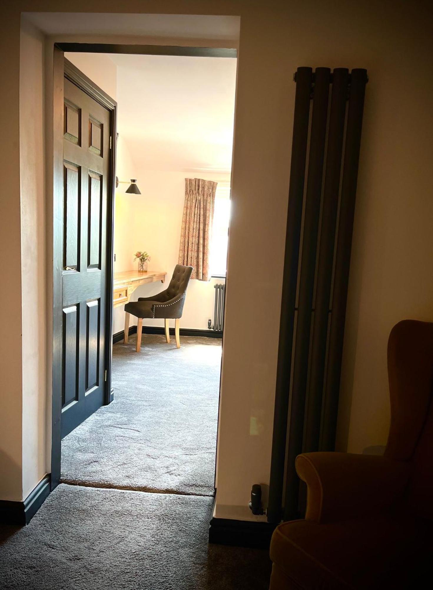 Hotel The Blue Boar 3*