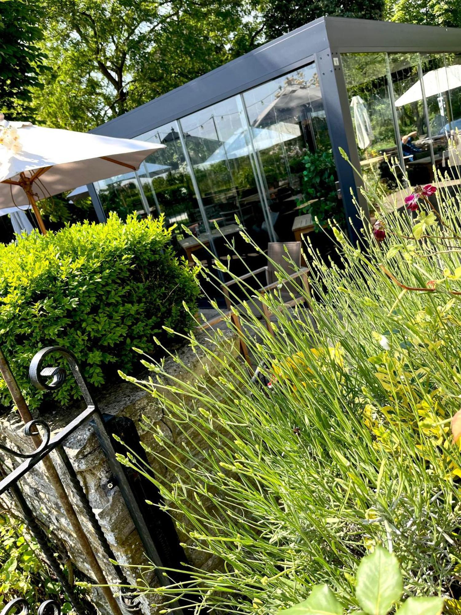 Hotel The Blue Boar