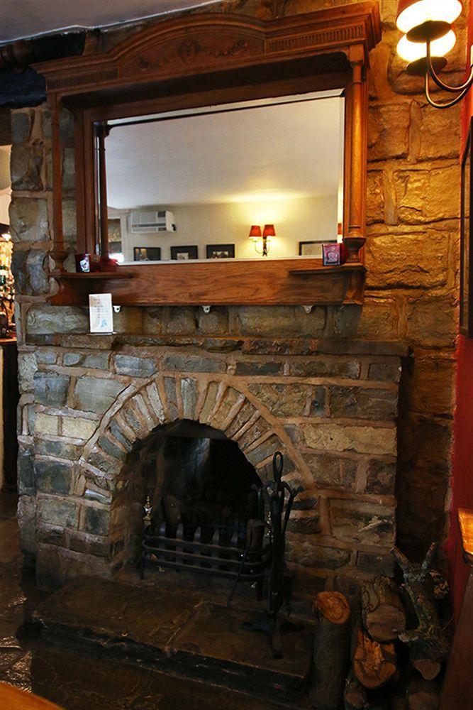 The Blue Boar Hotel 3*