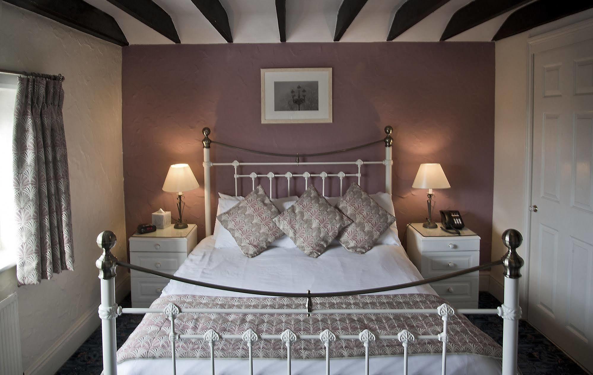 The Blue Boar Hotel 3*